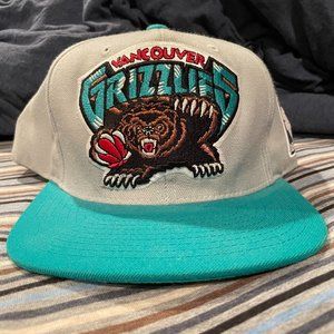 Vancouver Grizzlies NBA Vintage Mitchell & Ness Adjustable Snapback Hat